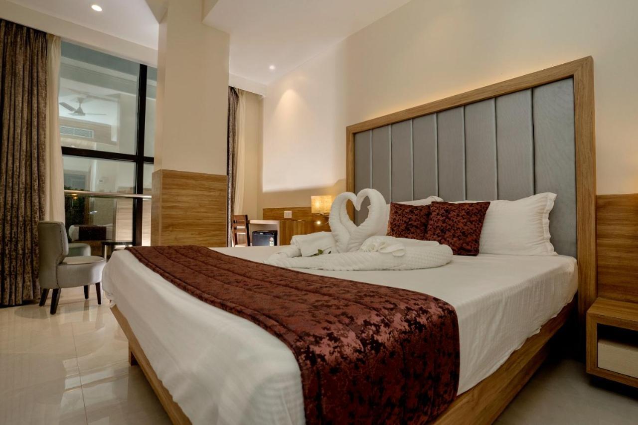 Hotel Suyog Residency Navi Mumbai Exterior photo